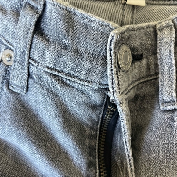 Agolde Toni Light Gray Ankle Jeans - Picture 7 of 12